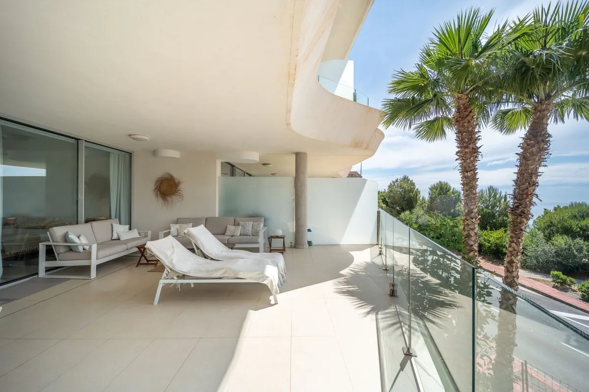 3215b4c3-8139-457e-910e-72422764004b