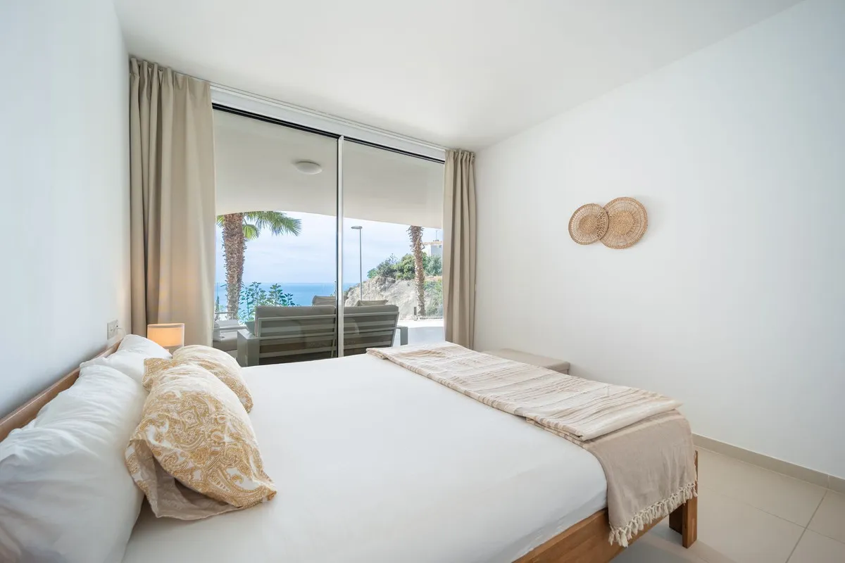 62855499-0ec9-4322-b4fa-f6a03b225873