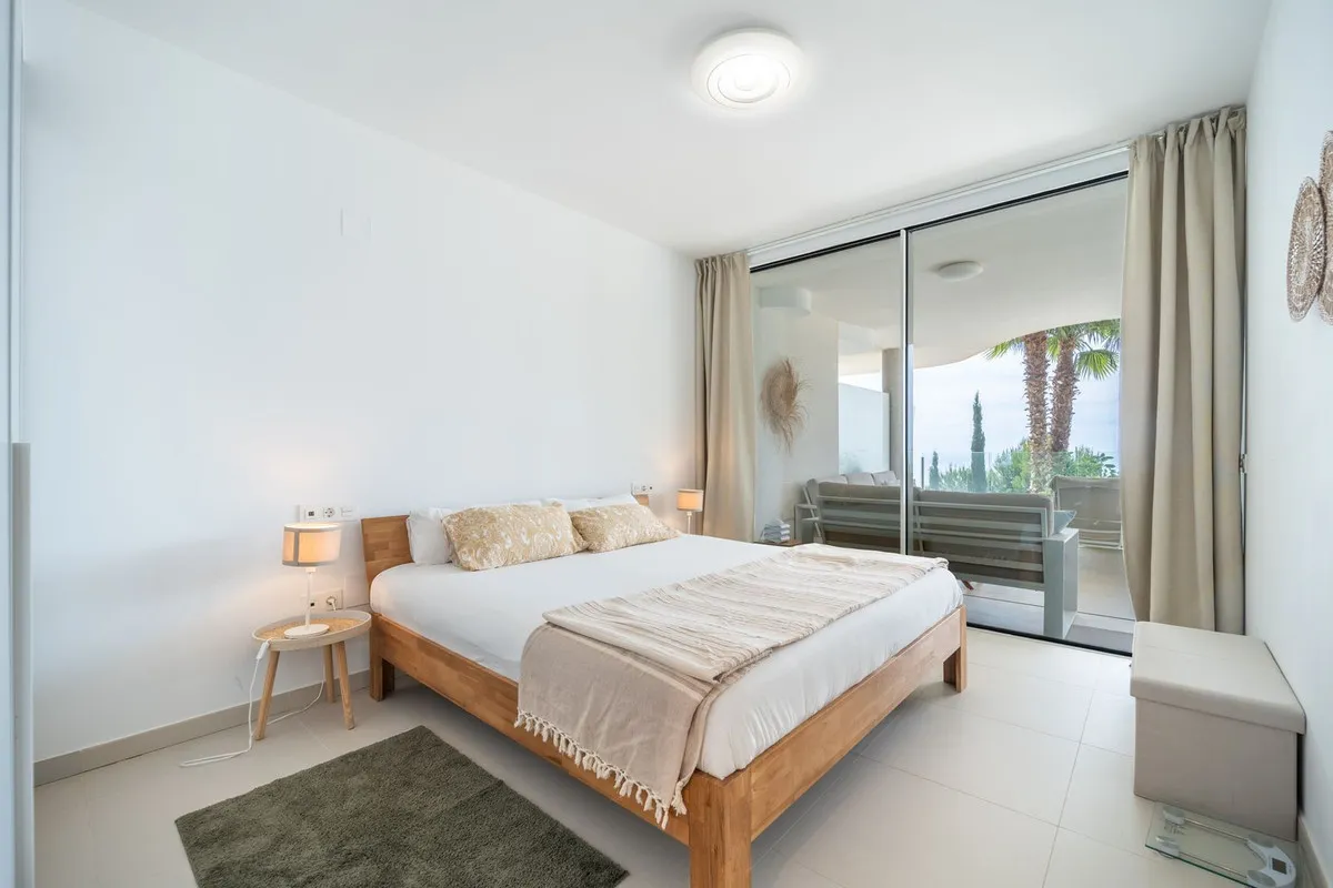 896ac184-530a-4e58-83cc-4b512da70c71