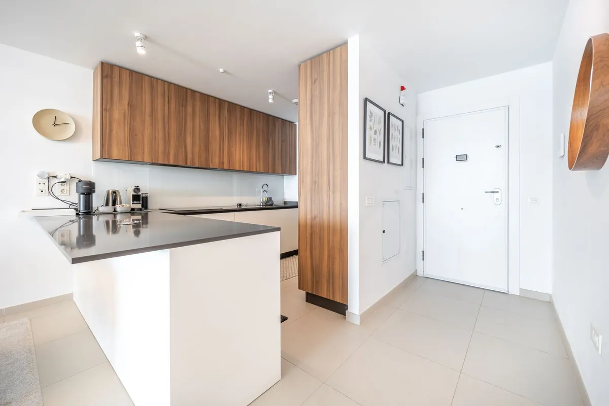 f8e09d04-354d-4771-b418-c05bd6912ad7