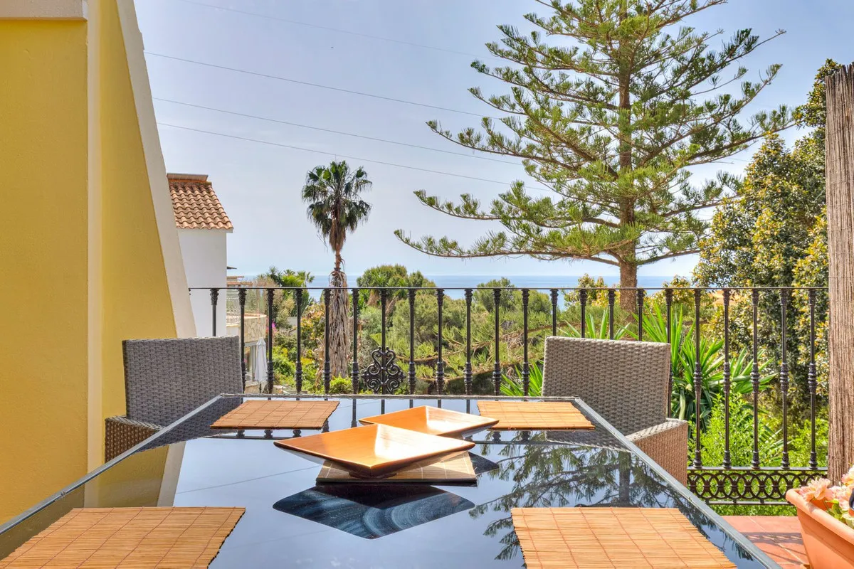 2efce139-1e36-4584-9a78-e4bb5d159f68