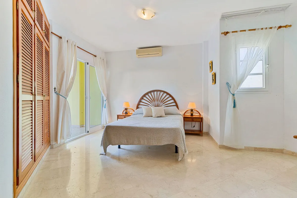 58e2a5bb-6b71-485e-80fd-e7e697bd9206