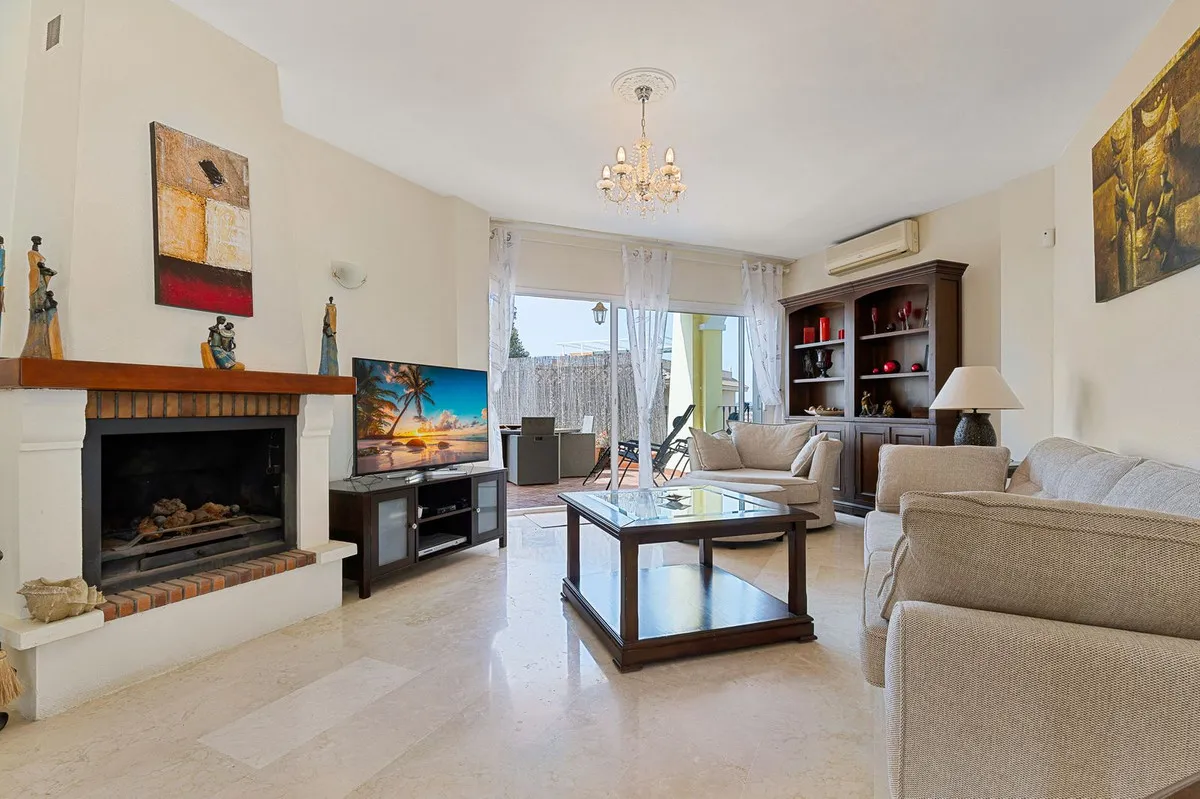 855a750c-9491-4155-adcd-5b0c01971c1a