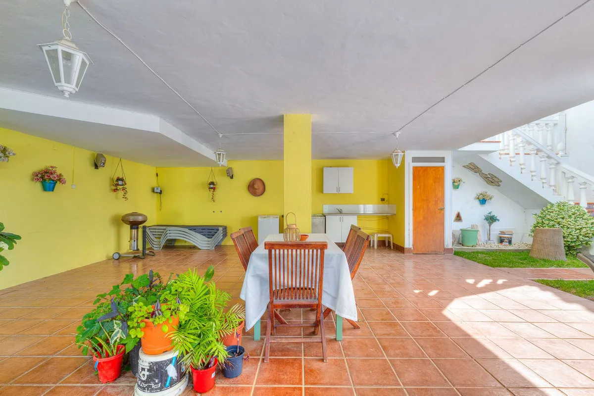 add8e9e7-dc37-40f8-a7fe-754d9f5a91ad