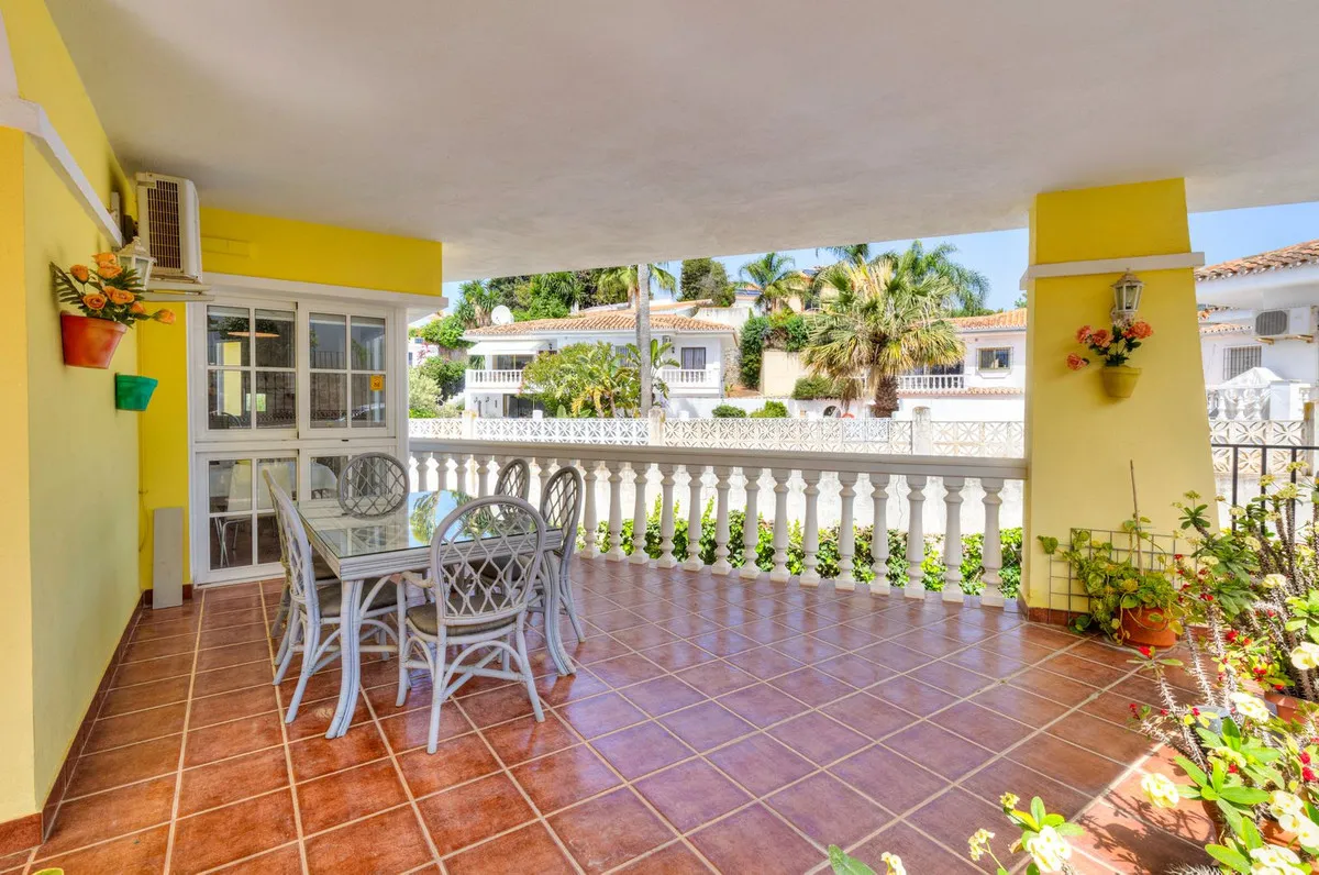 af925c01-94d7-4374-8fd6-53efd0bc4f99