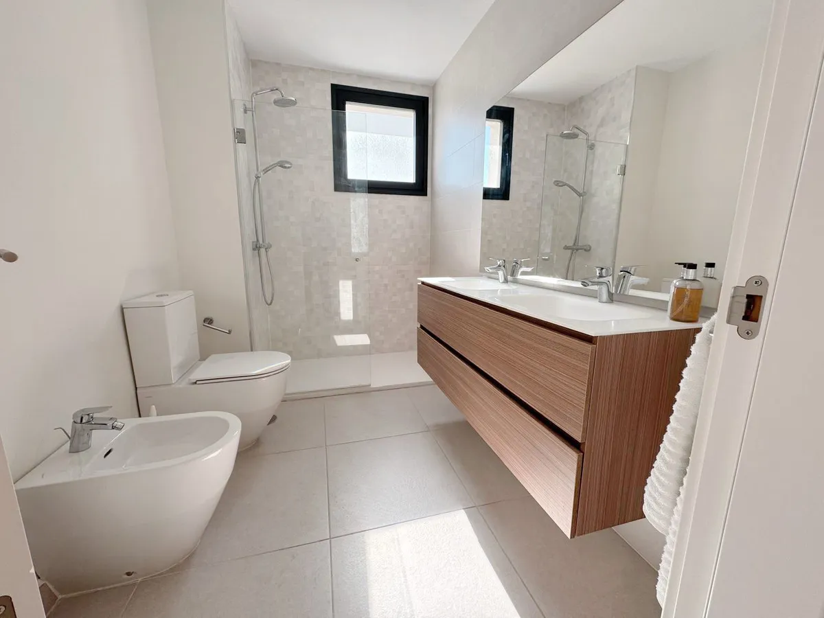 664ab467-2966-45b8-a041-da8f59e98b6e