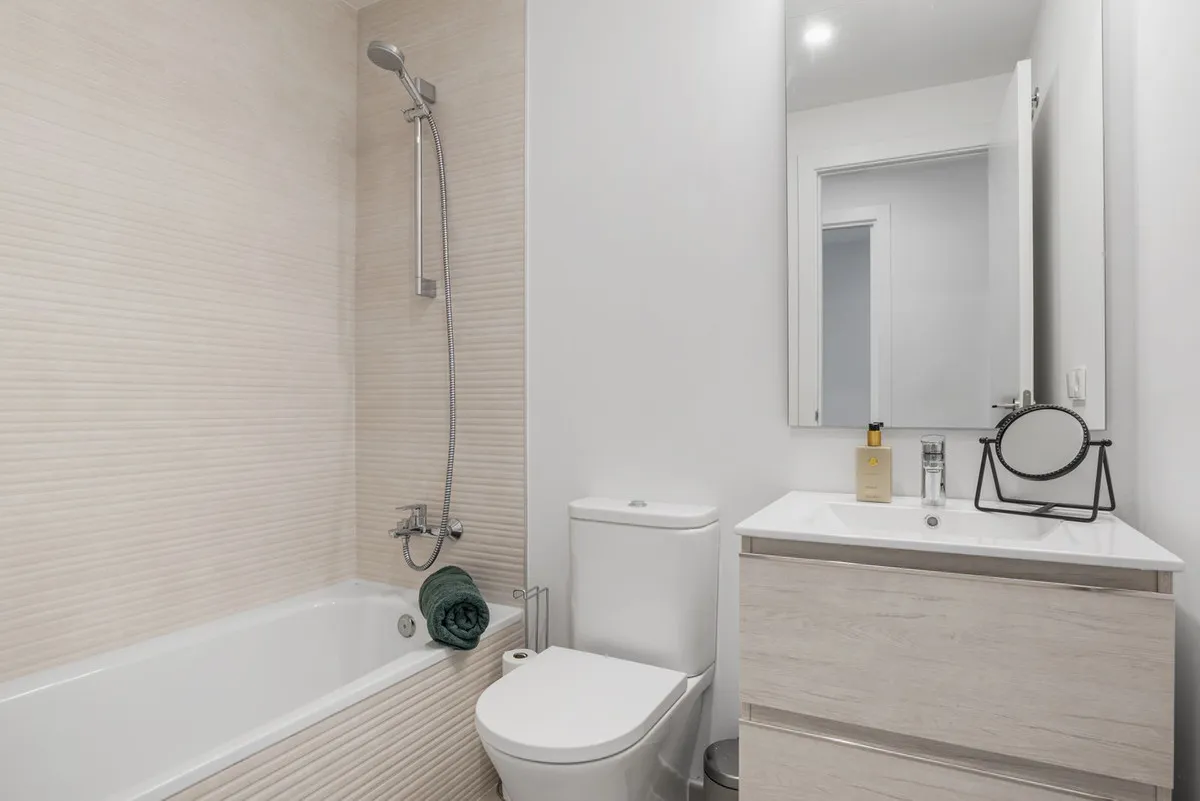 a93c0b0a-a244-44de-b53f-3f6232cbd284