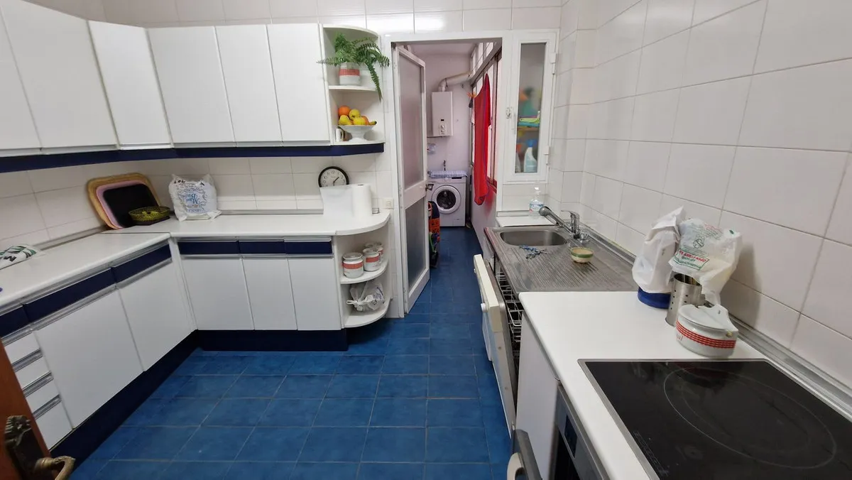 8da546b0-a5a6-43ee-9720-a664271c4e37