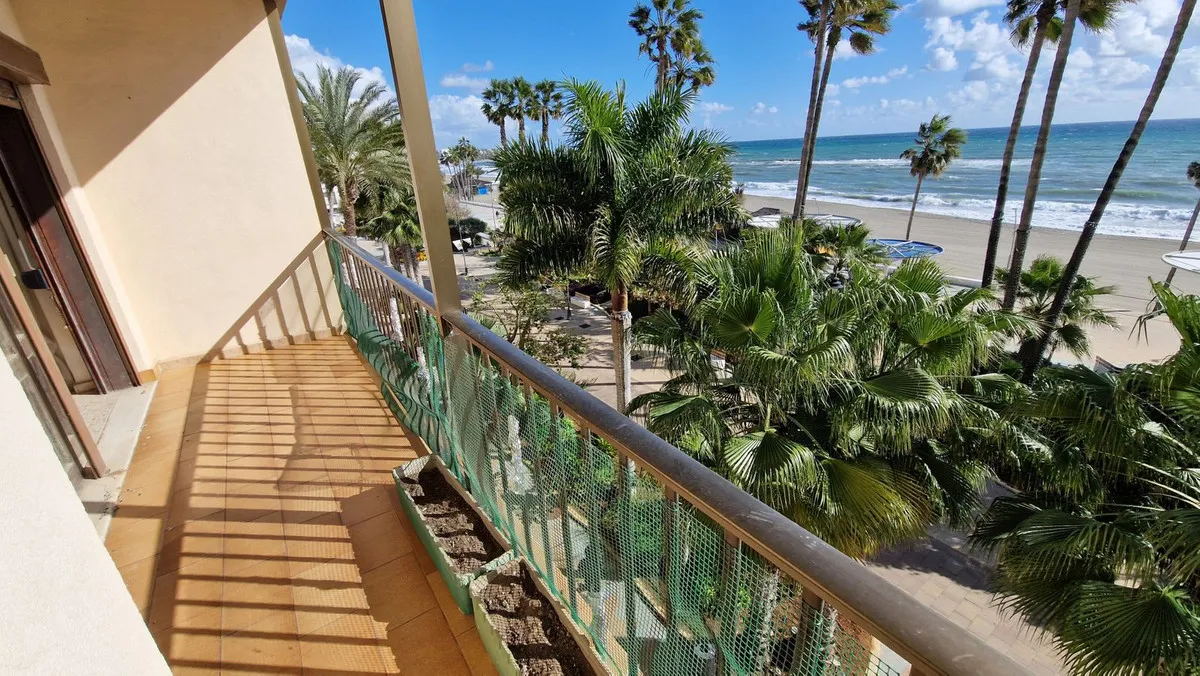 96b48895-b92f-41b0-ad17-db8cdd991b22