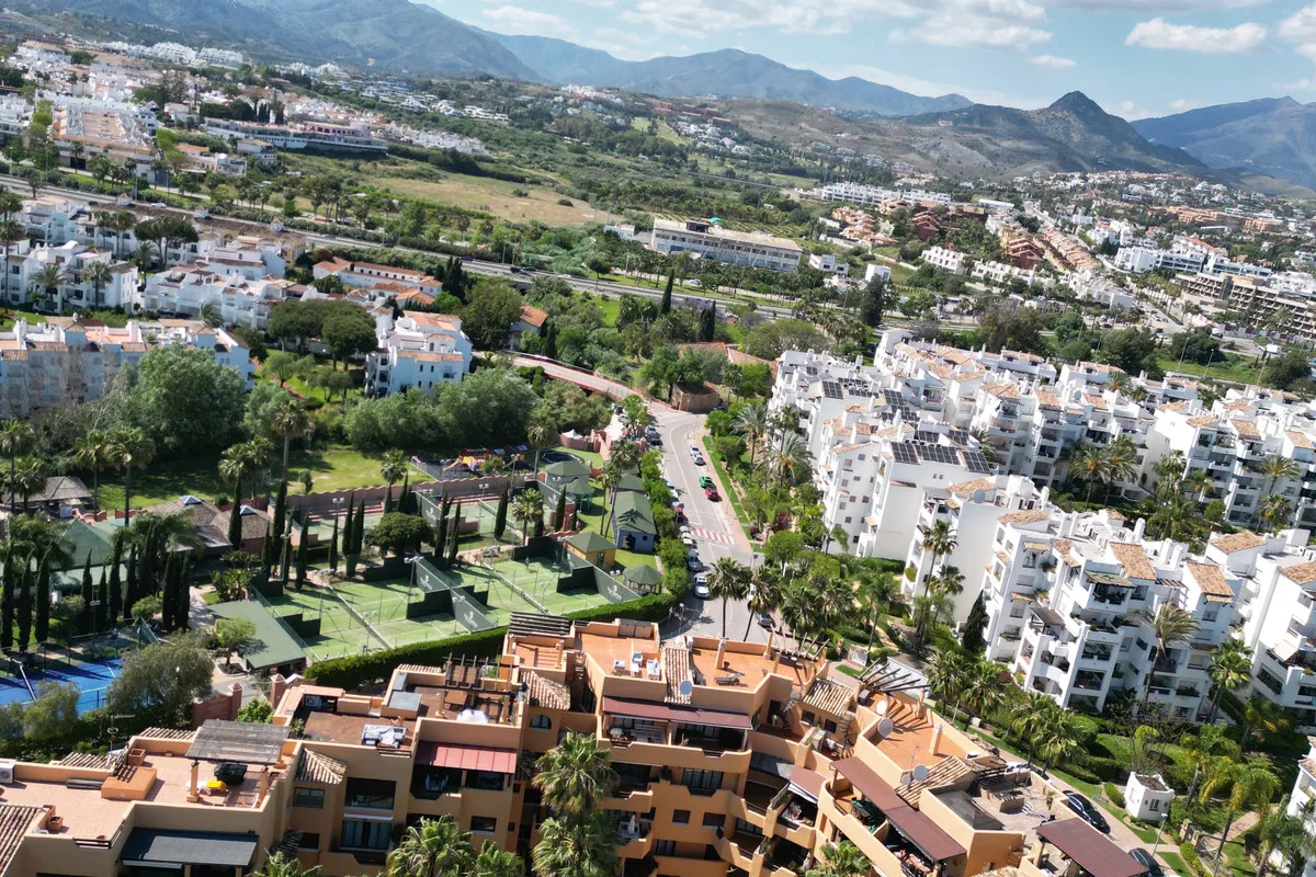 3e800090-edaf-47a2-8580-dec200c3814c