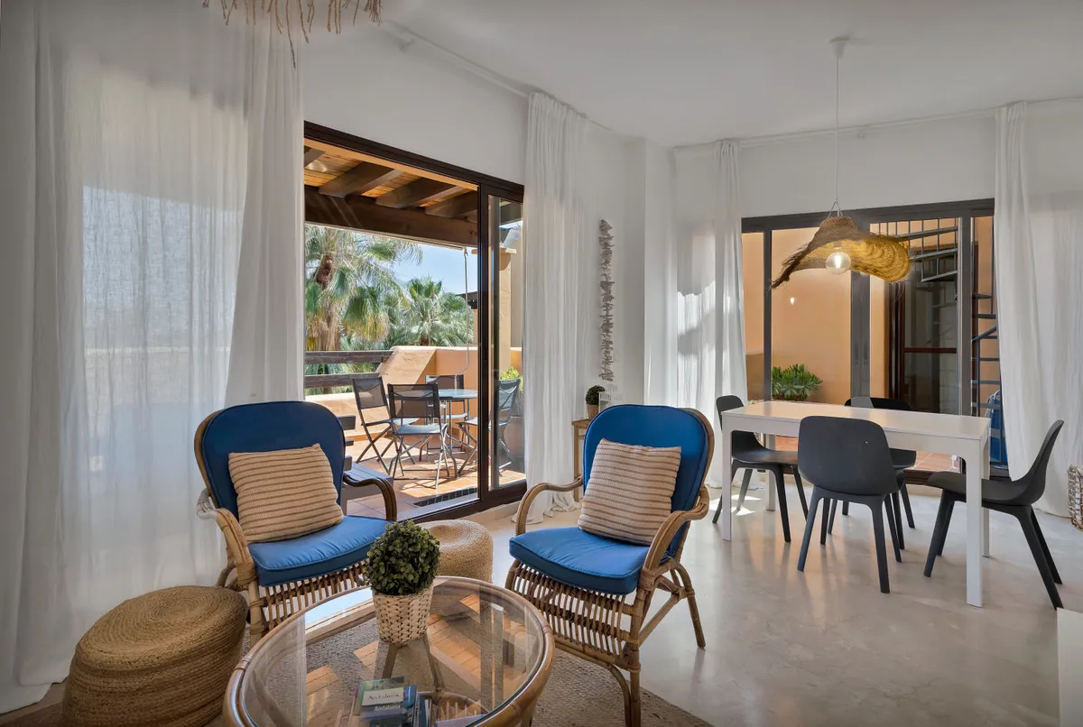 82d553a0-52da-401e-9290-7fb3cc815fc3