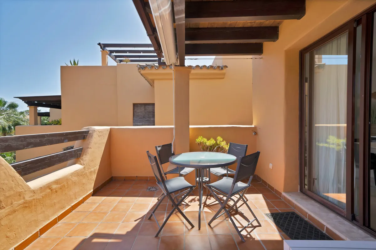 97530a4a-7d51-4e26-94ad-9852d0a09c30