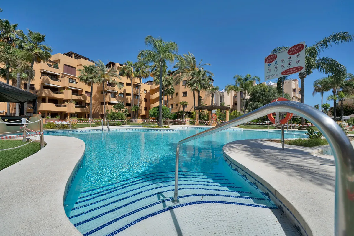 fc7e622a-a77e-4602-8f22-f2a425fe0251