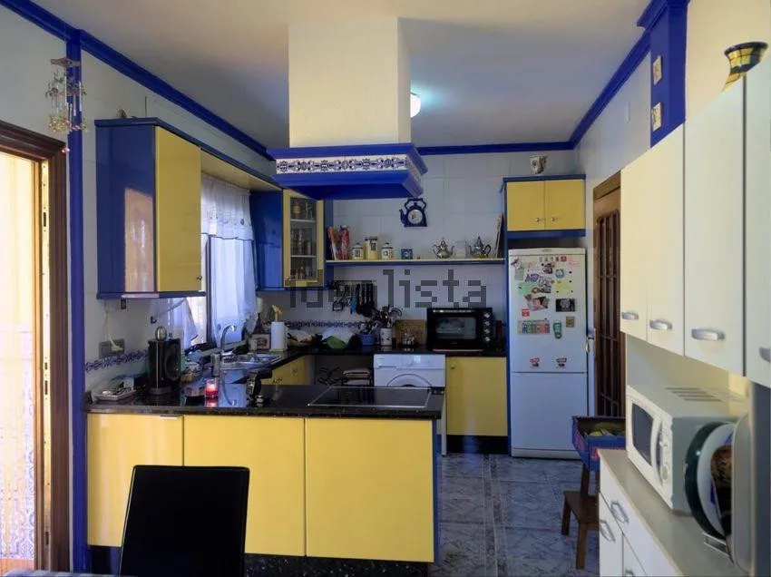 d5f9738b-bec3-4533-9c81-bfbac593e4fc