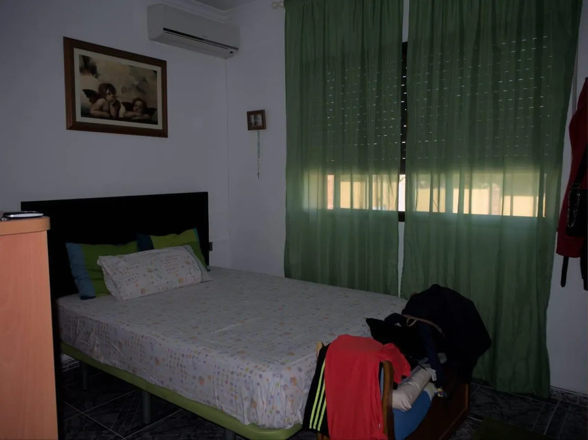 e2de8f2b-361f-409a-9230-d2d217dd5800