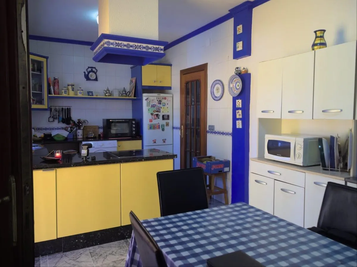 f88f539f-e25e-430f-8612-ffcf76beaff2