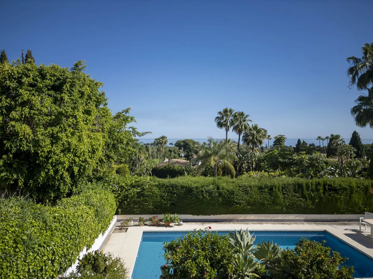 1c496017-8cc7-4cd1-aa61-9a18dd9a2131