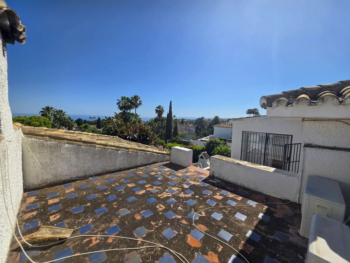 3e617331-c033-439e-9df5-d0e9f57930fb