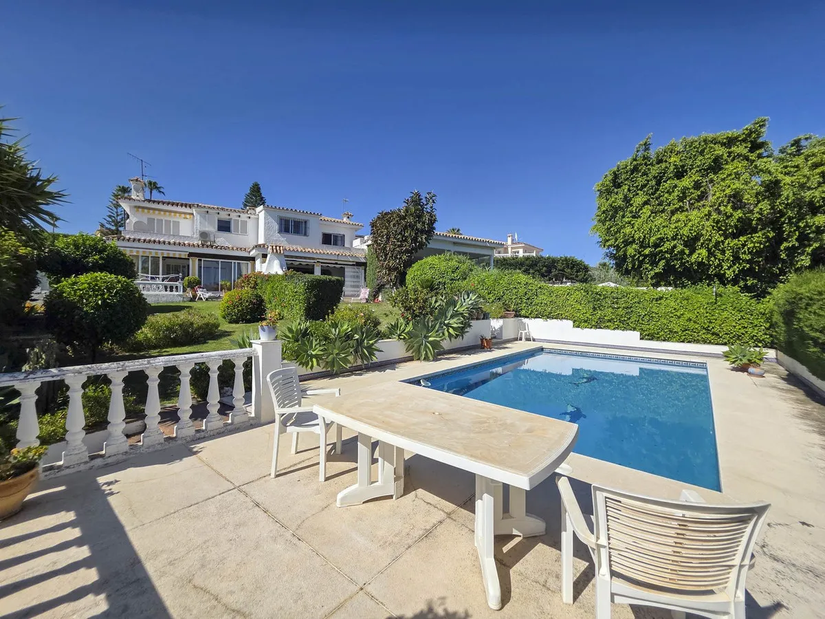 80ee9cec-64e7-40ec-99b7-7c90df3a29a2