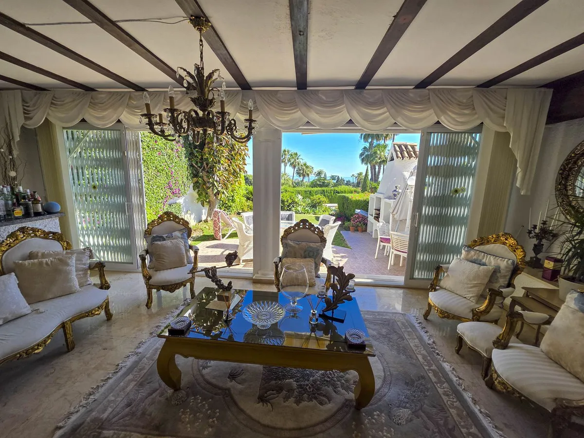 8a7f3036-917b-43d3-aee8-19aaef374f46