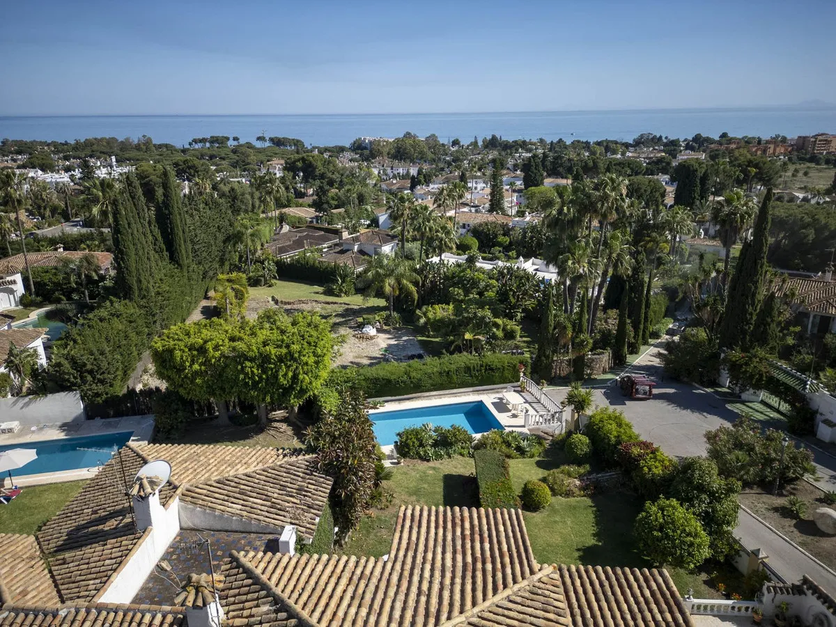 ee3a121d-d346-4f7e-9159-13913463bc94