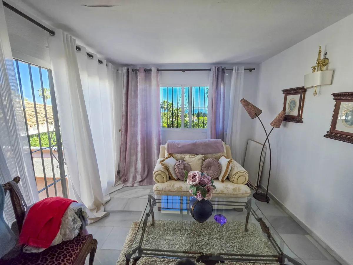 fa22bb19-4a7d-4351-94a6-83b31e3cf1b2