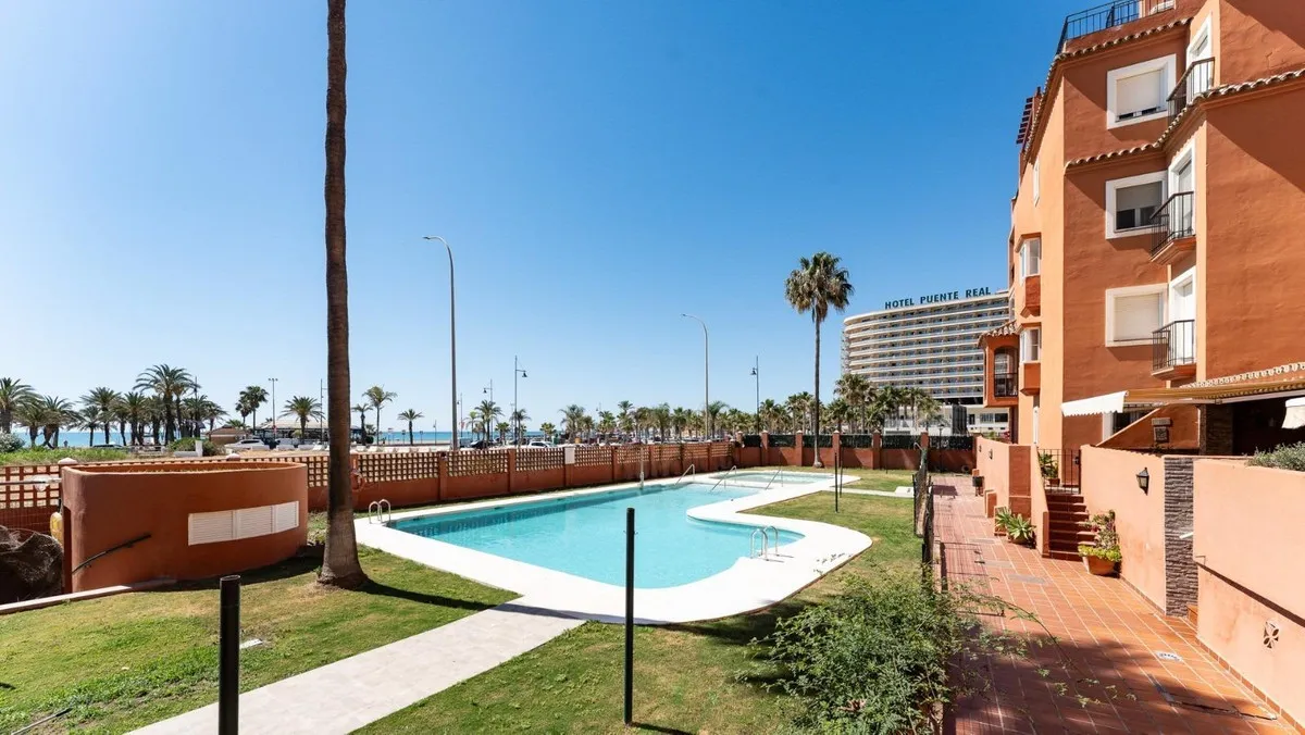 eecb7f21-64f9-4f10-b1a3-2c845a3e54de