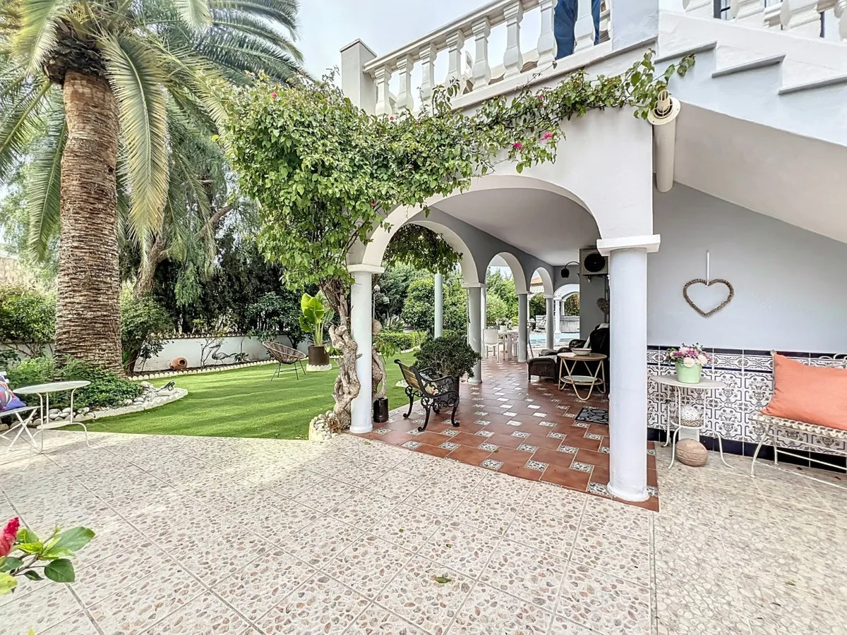 089c840d-88d5-4ef0-bd66-8b6d4e3c45ef