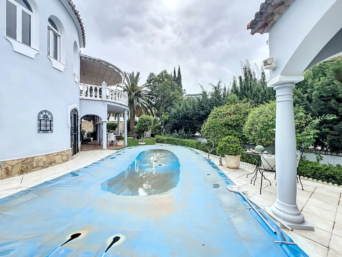 0ae17923-3ce4-43c1-8351-00ac04dc3af5