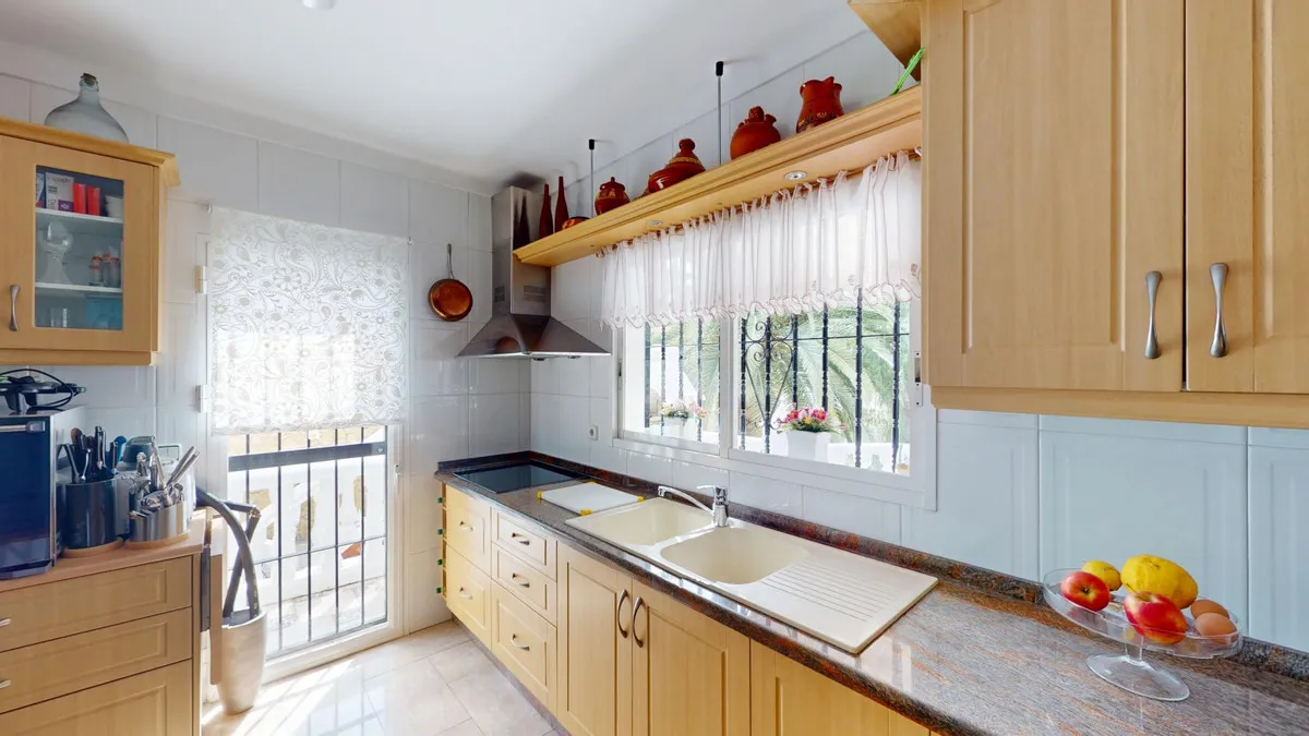 a60d673b-61df-4f77-b26d-ebc47d7fc8d1