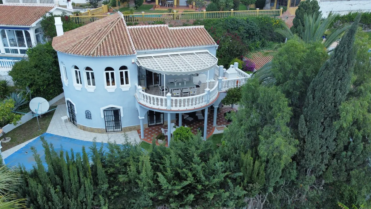 bf7c6b68-e35b-4eaf-9ae3-8554bce803b3