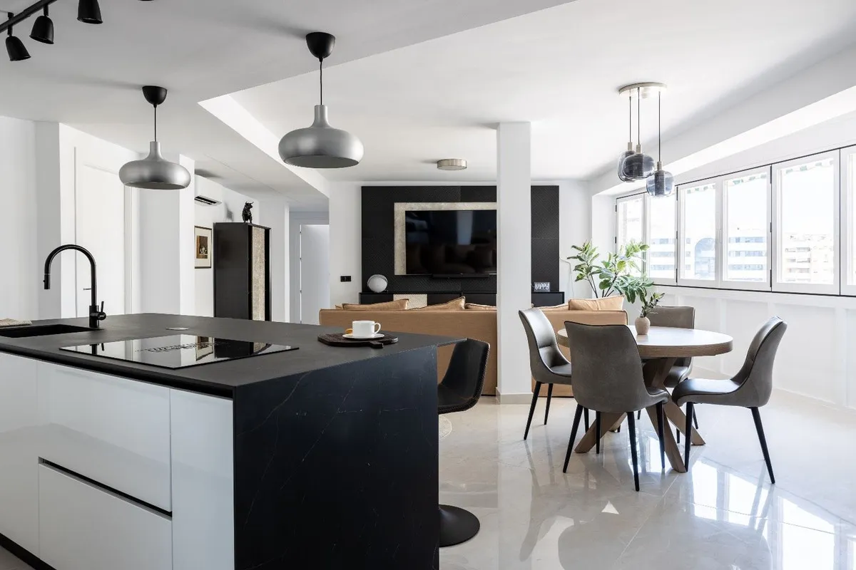 e97085f9-1a95-418d-bb7f-0a94c08ed419