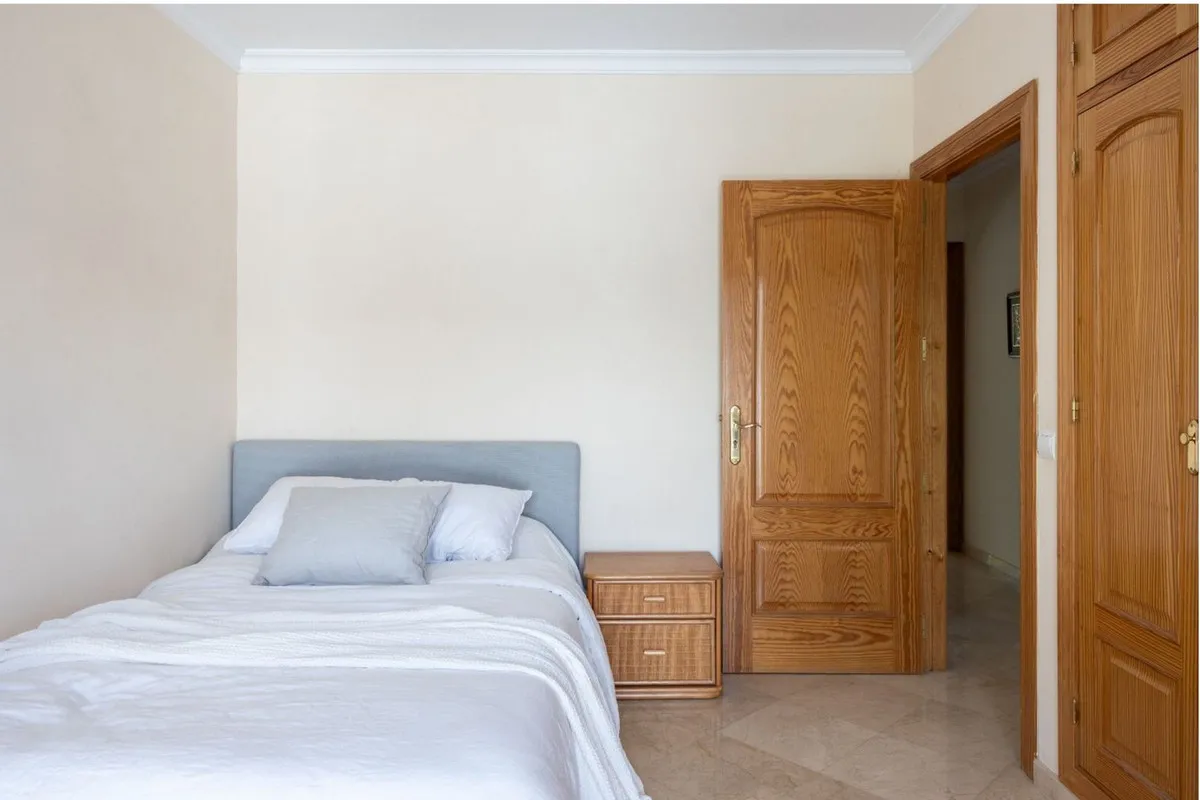 4a7dcfa4-2f95-492a-916e-4977e3b2cc08