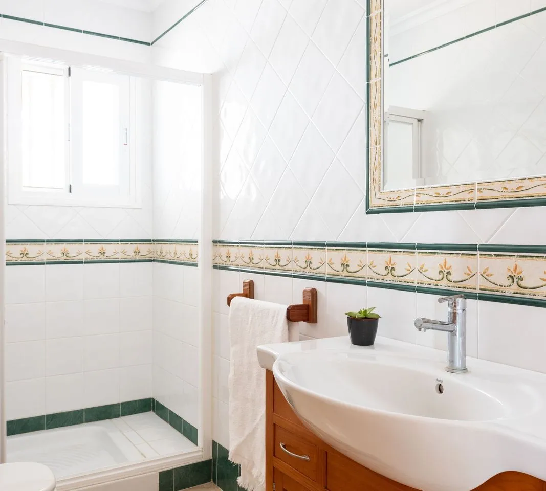 d9fb2c30-016c-4321-b1b5-ec2d3d90a641