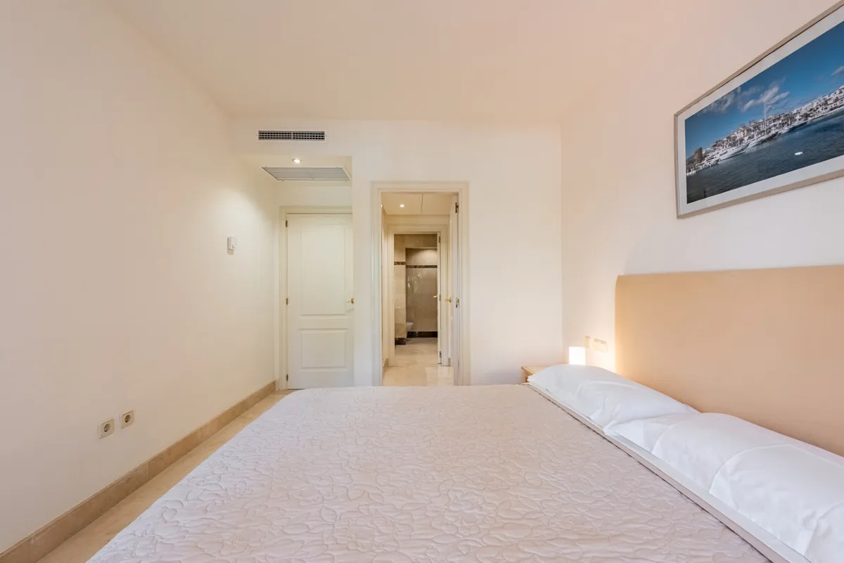 ee2c9e9d-cb68-4f59-9995-8abd29805d9b