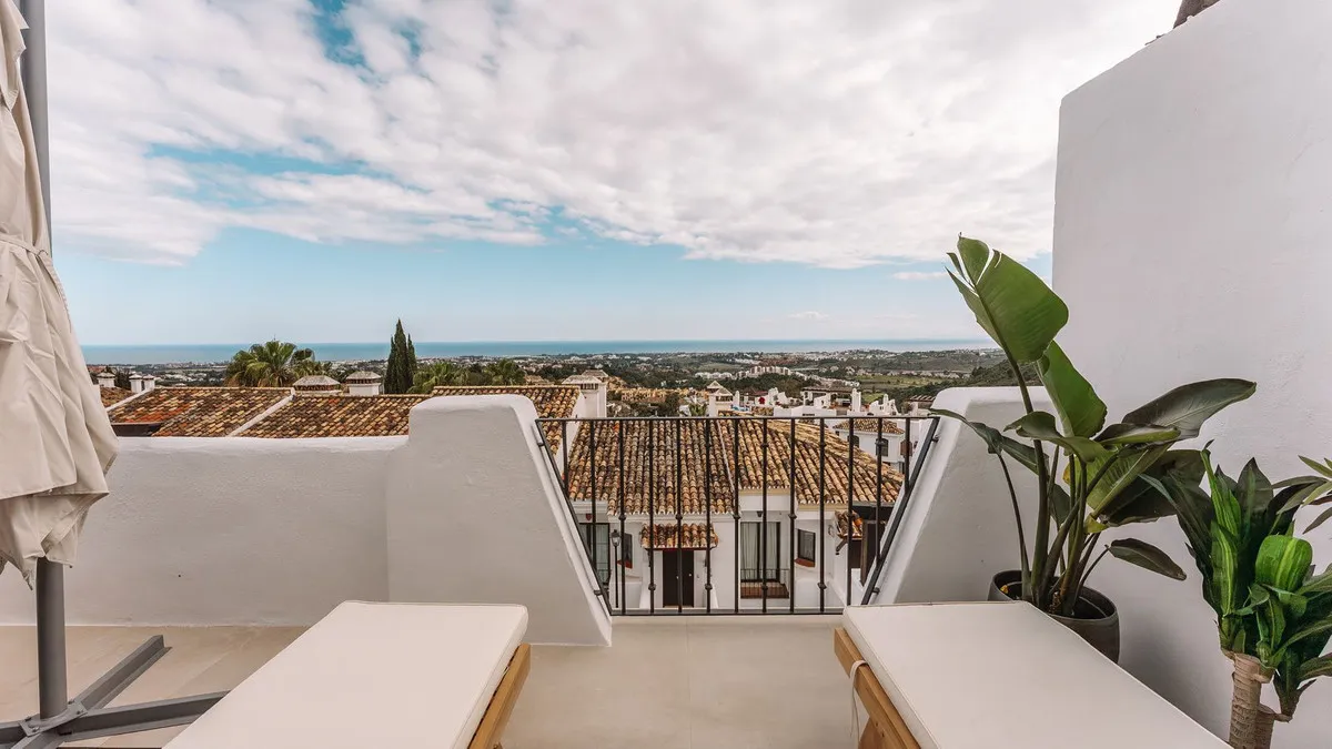 054dd45d-6d05-4d14-8b1e-2faf3fa44b4b