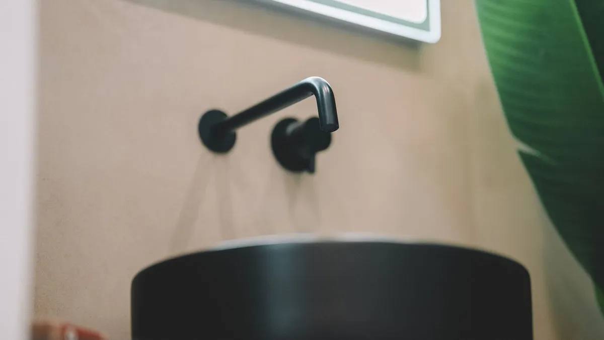 36ee2af2-e49e-459e-bd97-28648a4a083b