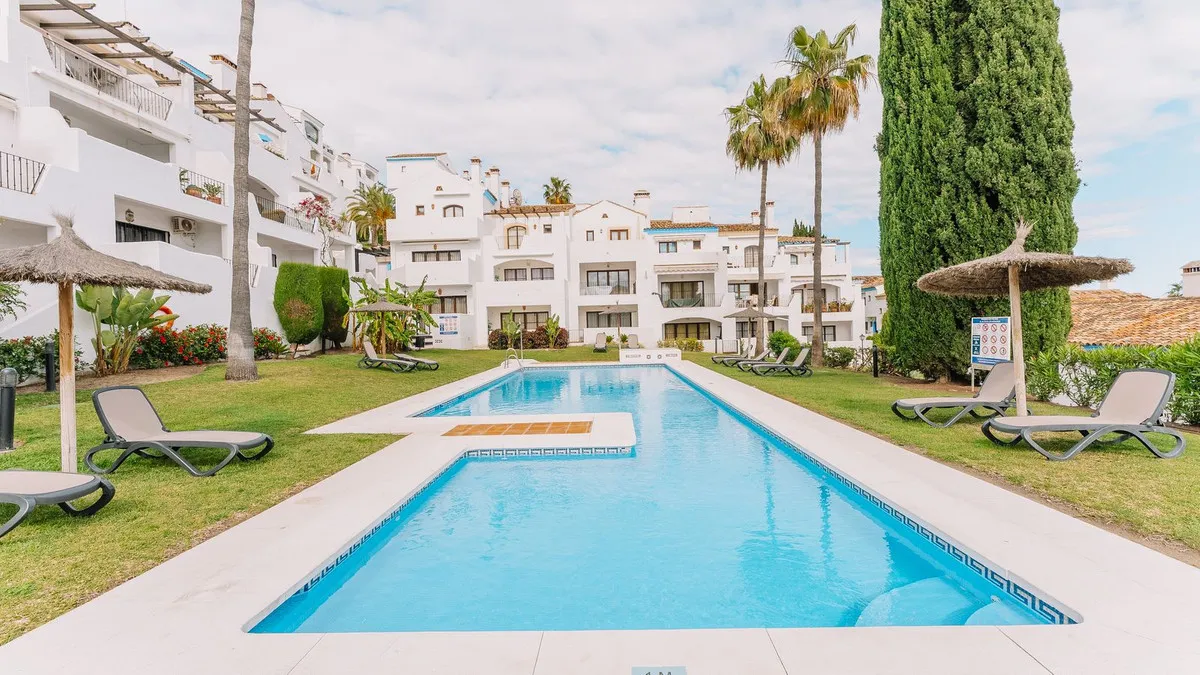 9d497d77-ac8f-4b5b-acbb-b210d5d17027