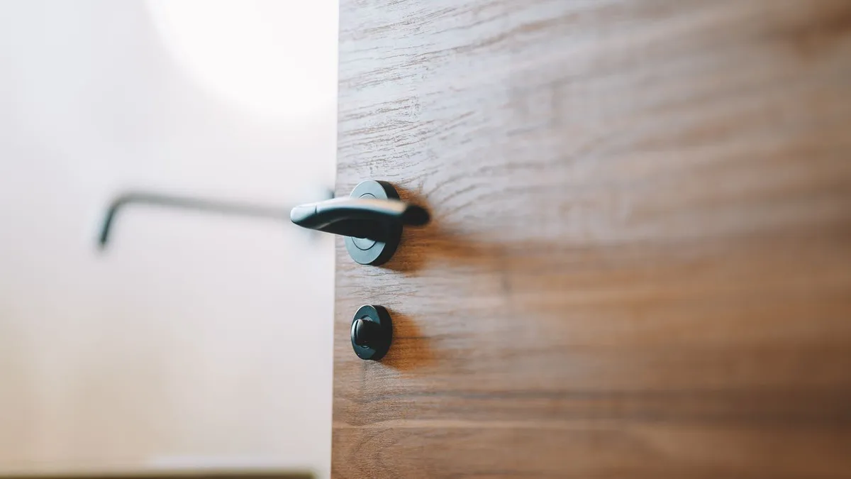 a2128236-d9aa-41ae-afa3-4bc893ef76fa