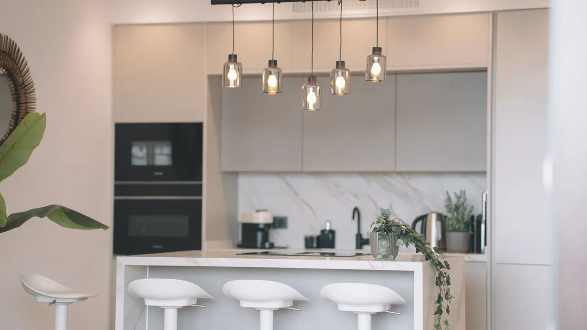 bb36b1ff-48c8-44cf-ad84-75ebde9b8414