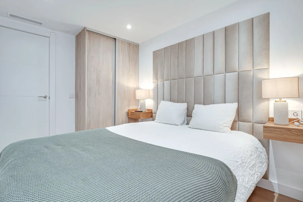 59fcc954-68c8-4331-a190-c92f4fb36022