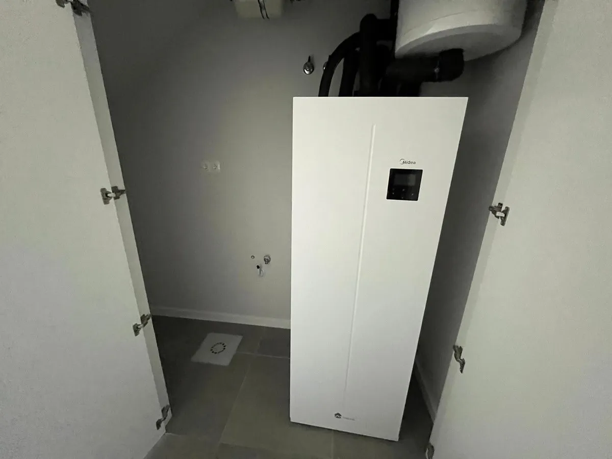 071ea2e2-f490-4d13-832d-d82c77ab9df8