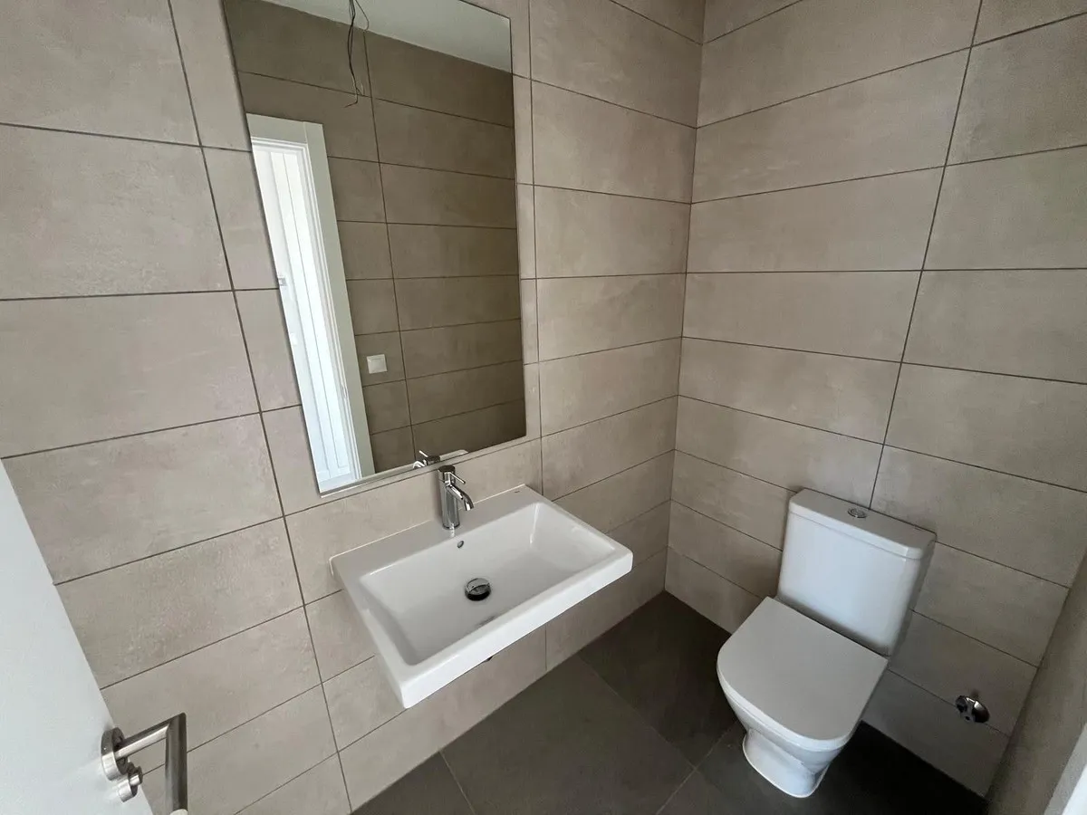 2221667c-2d41-45a2-9e42-e0461ede4156