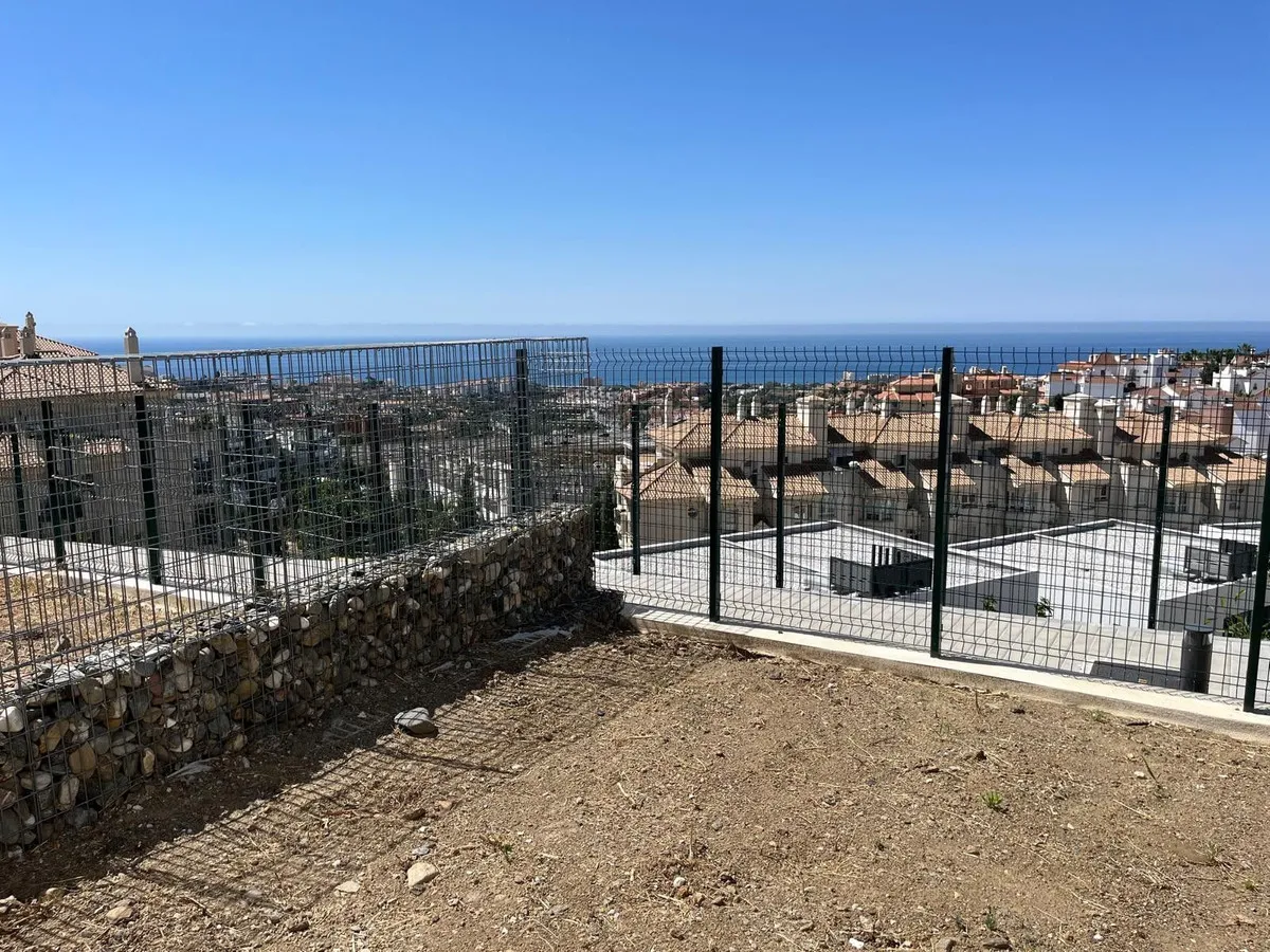 5b481feb-f943-4a5b-9af7-9d3ee0824daf