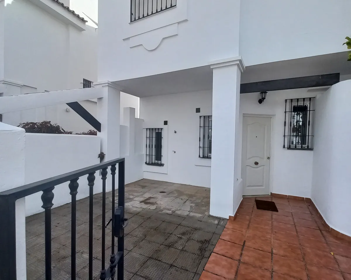 e6c88af4-169a-4d26-83f1-2559376646f4