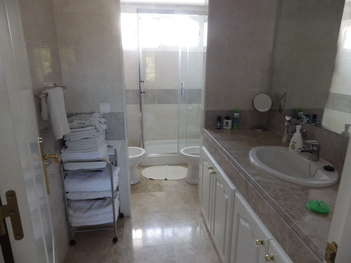 f0edbc8d-c590-4b60-9ed4-b9039585086c