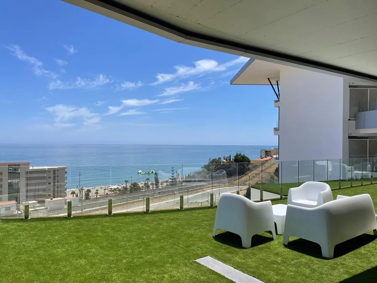 104a3393-f91a-4e17-bf90-664d6ca15055