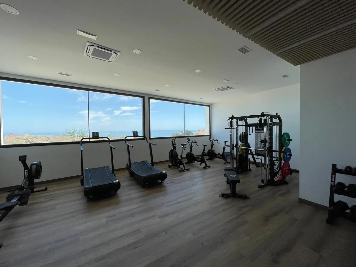 e678cbf9-426b-4f8b-9528-d2118cc0e9f4