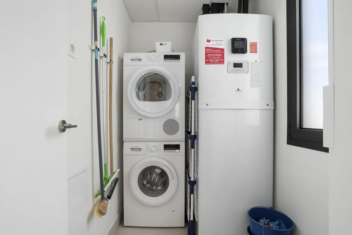 512e9672-b8db-4daf-8a37-6ee152531fb1