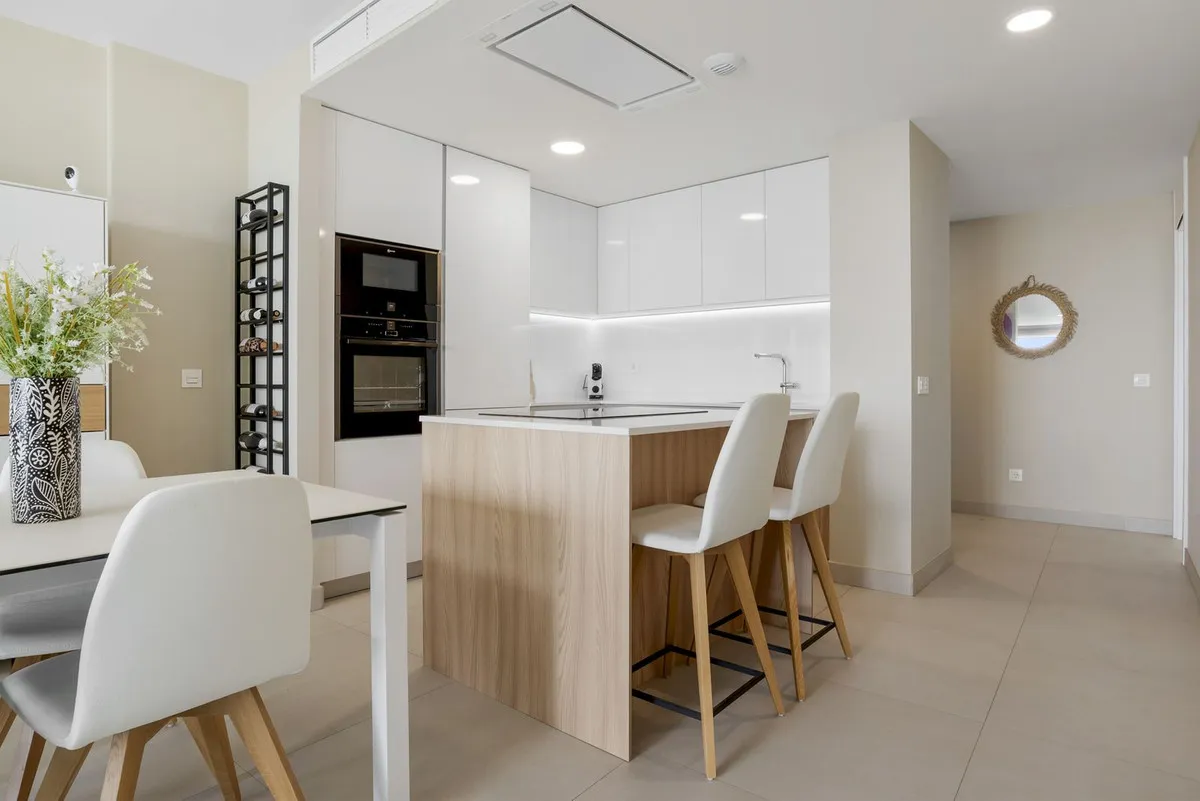 a85ae12d-0374-4b6c-bc68-a28ca818e94a